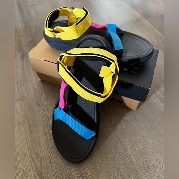 Teva Hurricane XLT 2 Sandal - Picture 4 of 5